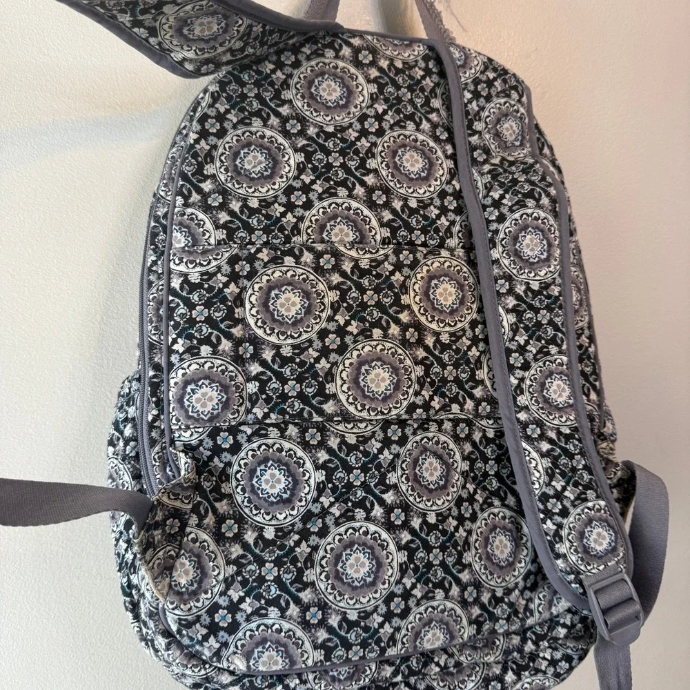 Vera Bradley Charcoal Medallion Paisley Print Campus Backpack Quilted Cotton